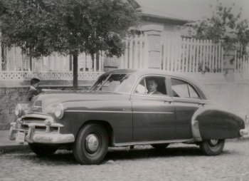 Maks' nice car